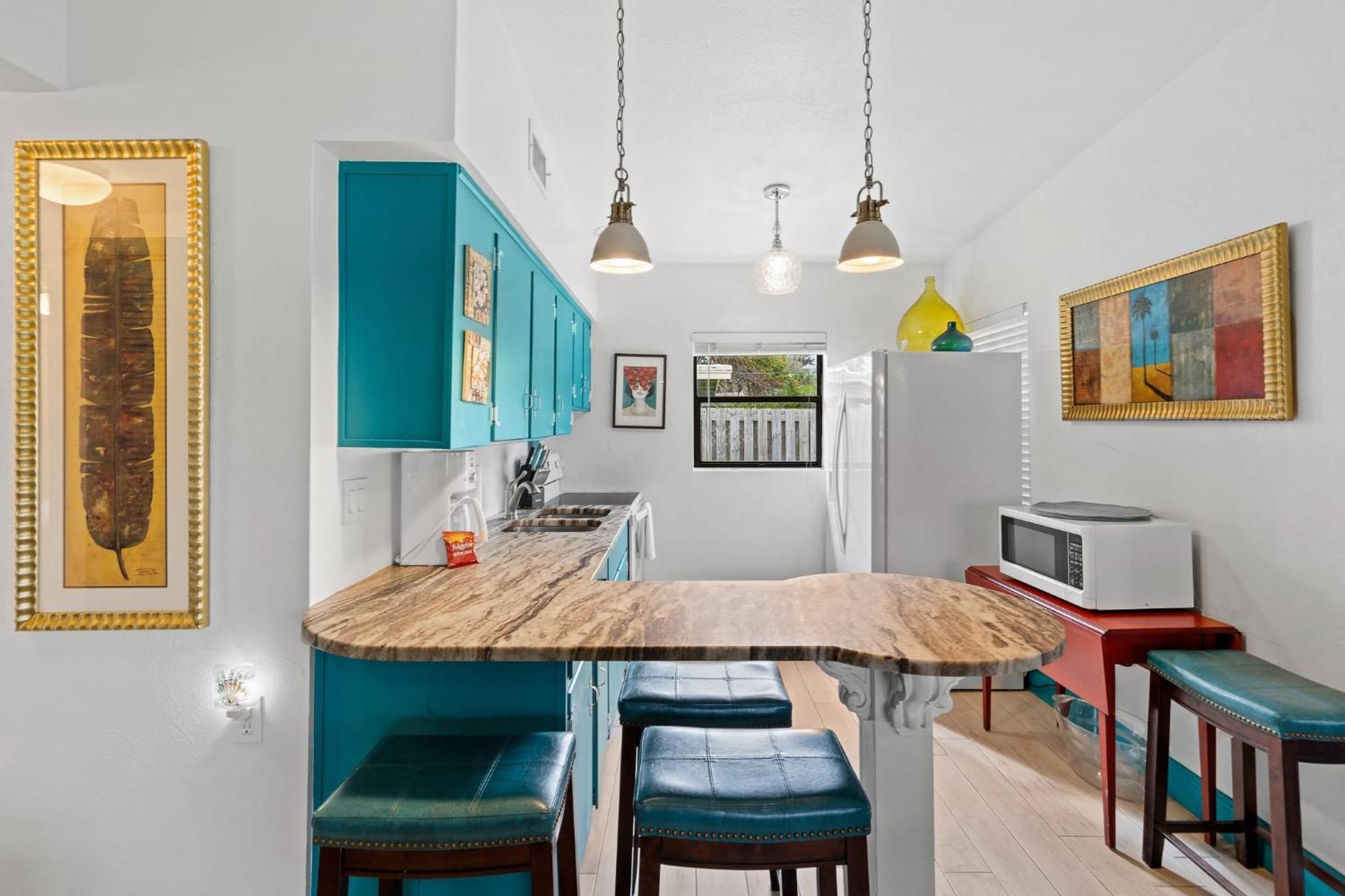 Uptown Cottage - Walk To The Beach And Restaurants Cocoa Beach Dış mekan fotoğraf