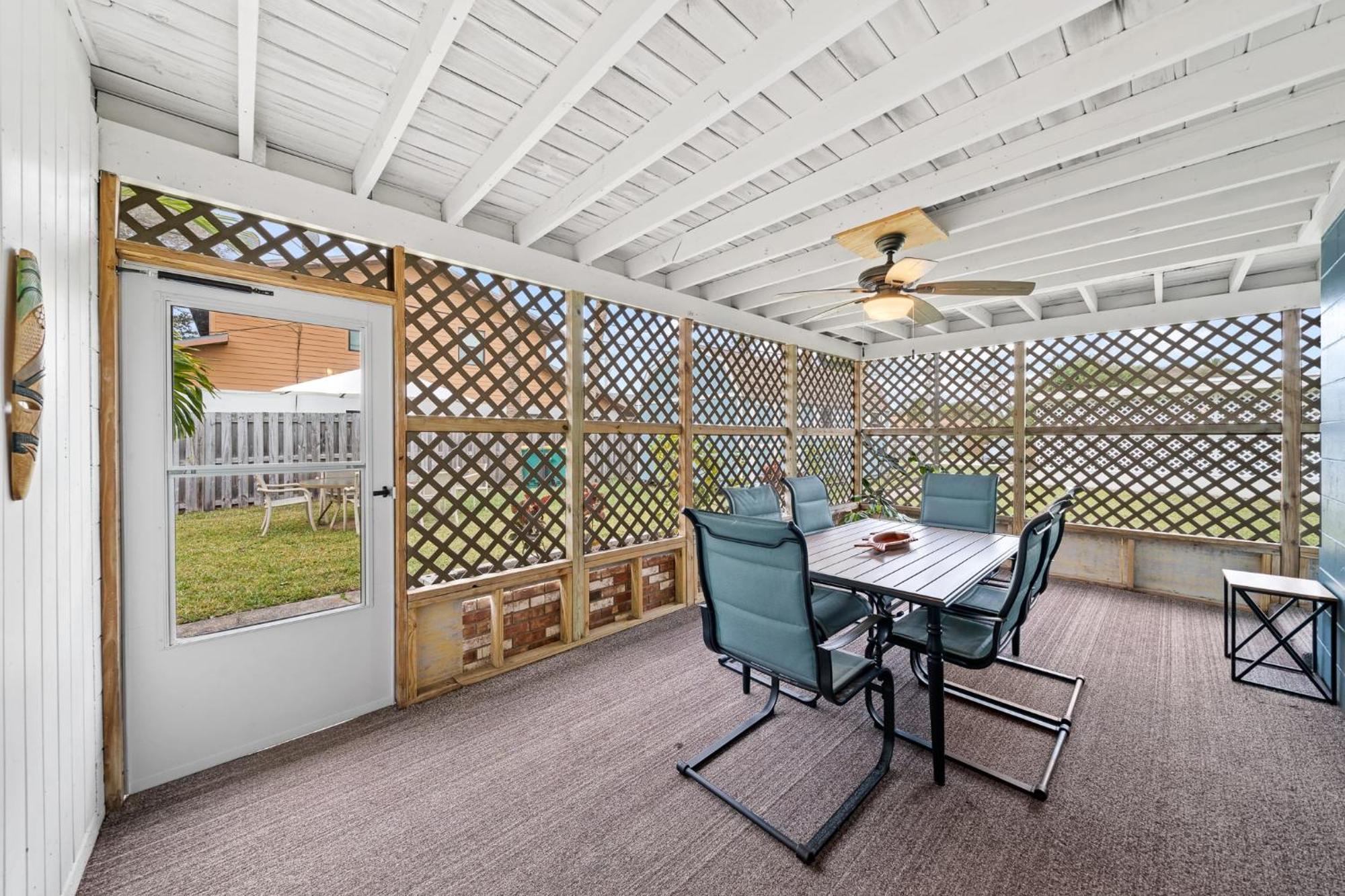 Uptown Cottage - Walk To The Beach And Restaurants Cocoa Beach Dış mekan fotoğraf